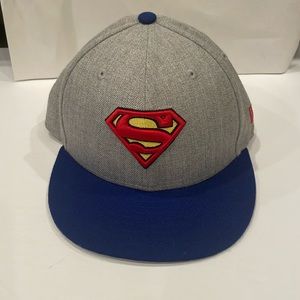 New era Superman (dc comics) youth SnapBack hat